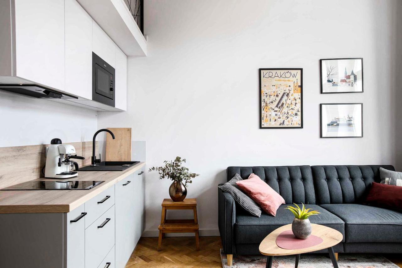 Charming Studio With Kitchen - Old Town, Main Station Krakow Dış mekan fotoğraf